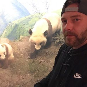 Meet your Posher, Jeffrey